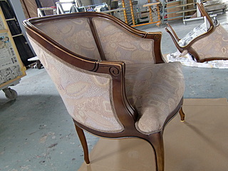 丸テーブルと椅子２脚のセット 塗り替え・リメイク例